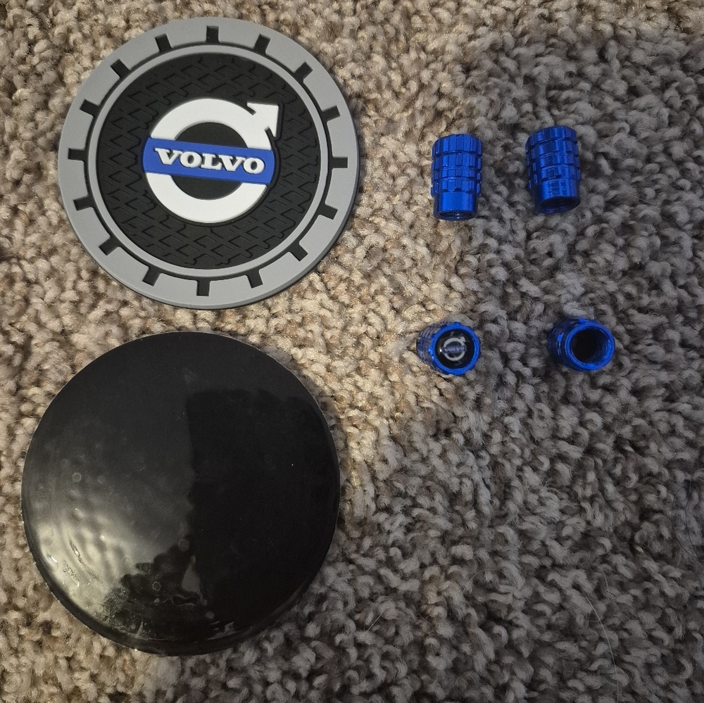 NIP 4 Tire Valve Stem & 2 cup silicone coasters